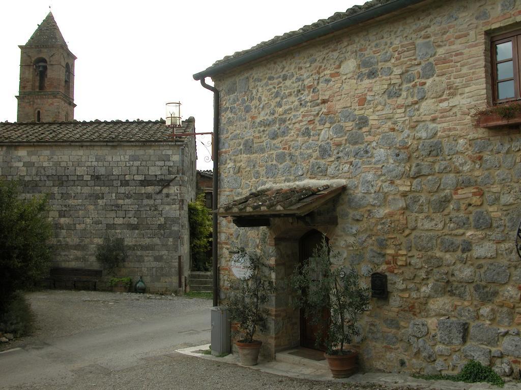 סן ג'ימיניאנו La Vecchia Corte חדר תמונה
